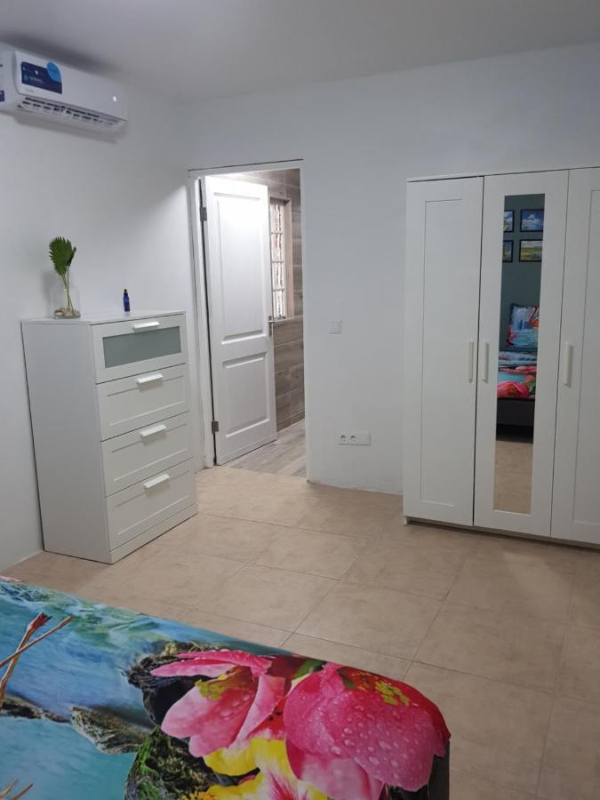 4-Pers Accomodatie Julianadorp, Curacao Willemstad Dış mekan fotoğraf