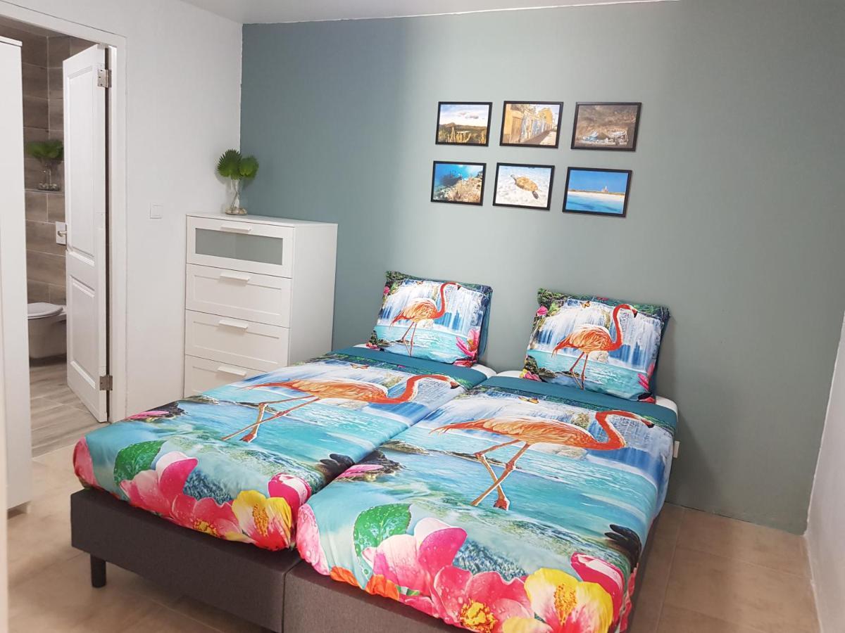 4-Pers Accomodatie Julianadorp, Curacao Willemstad Dış mekan fotoğraf